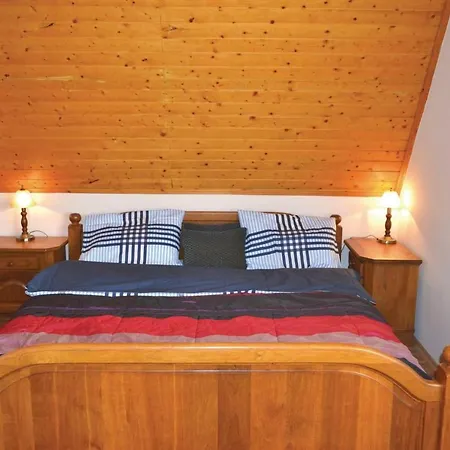 Three-bedroom Holiday In Gyula/szanazug Casa vacanze *
