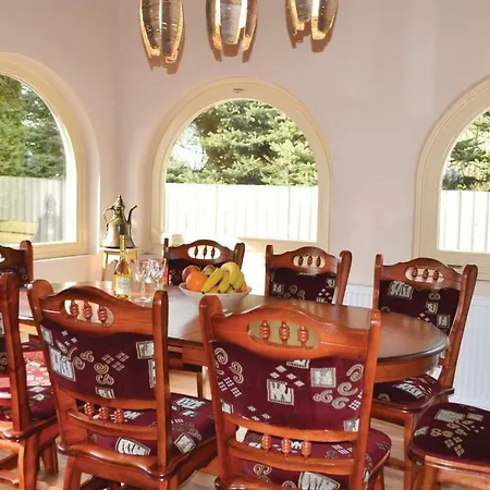 Three-bedroom Holiday In Gyula/szanazug Casa vacanze *